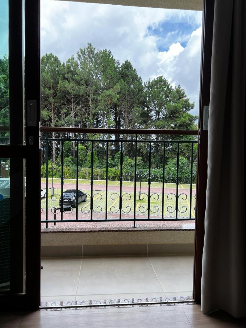 Vista Azul Apart Hotel - Vista Pinheiros Pedra Azul  Dış mekan fotoğraf